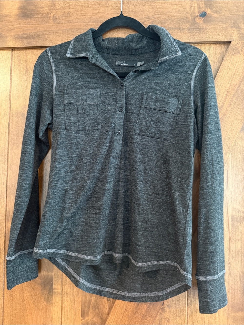 grey prAna Besha long-sleeve top
